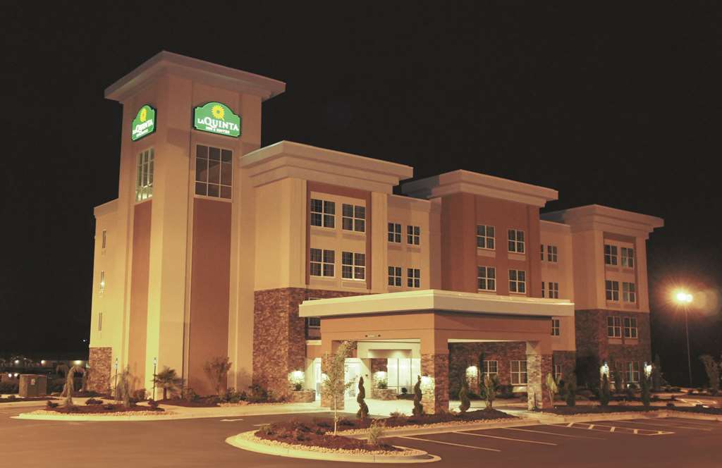 La Quinta By Wyndham Forsyth Hotel Екстериор снимка